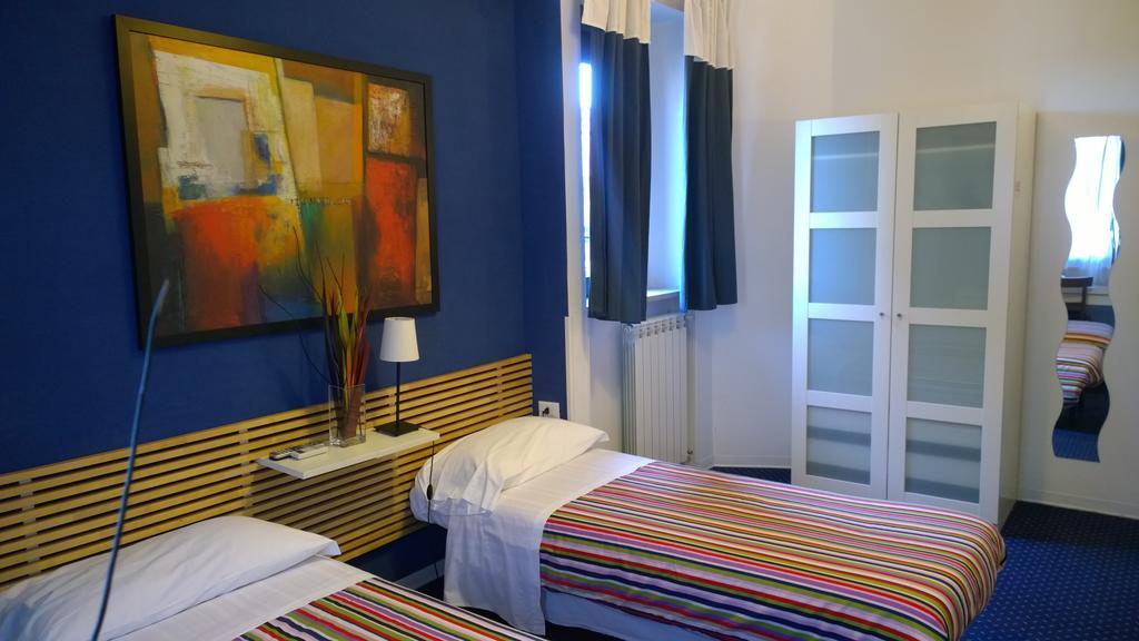 Almi Rooms Roma Phòng bức ảnh