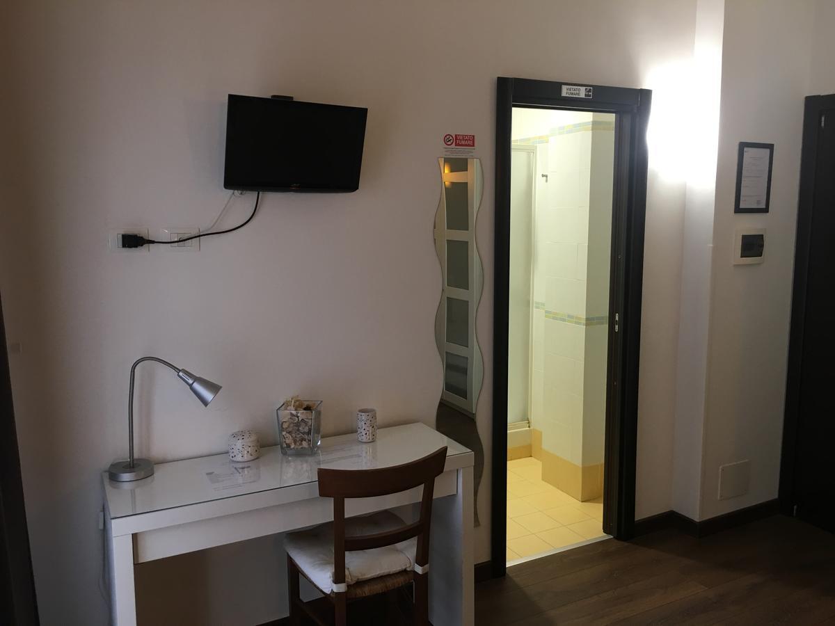 Almi Rooms Roma Ngoại thất bức ảnh